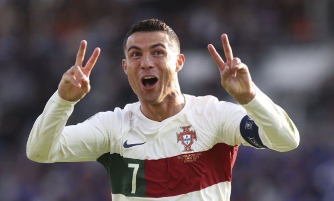 Ronaldo anuncia a sua reforma? Uma lenda do futebol de Portugal para a Arábia Saudita