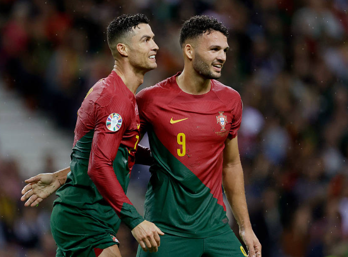 PREVISÃO DA PRÉ-QUALIFICAÇÃO DO EURO: Bósnia e Herzegovina dificilmente vencerá Portugal, Ronaldo em forma para atacar novamente os visitantes